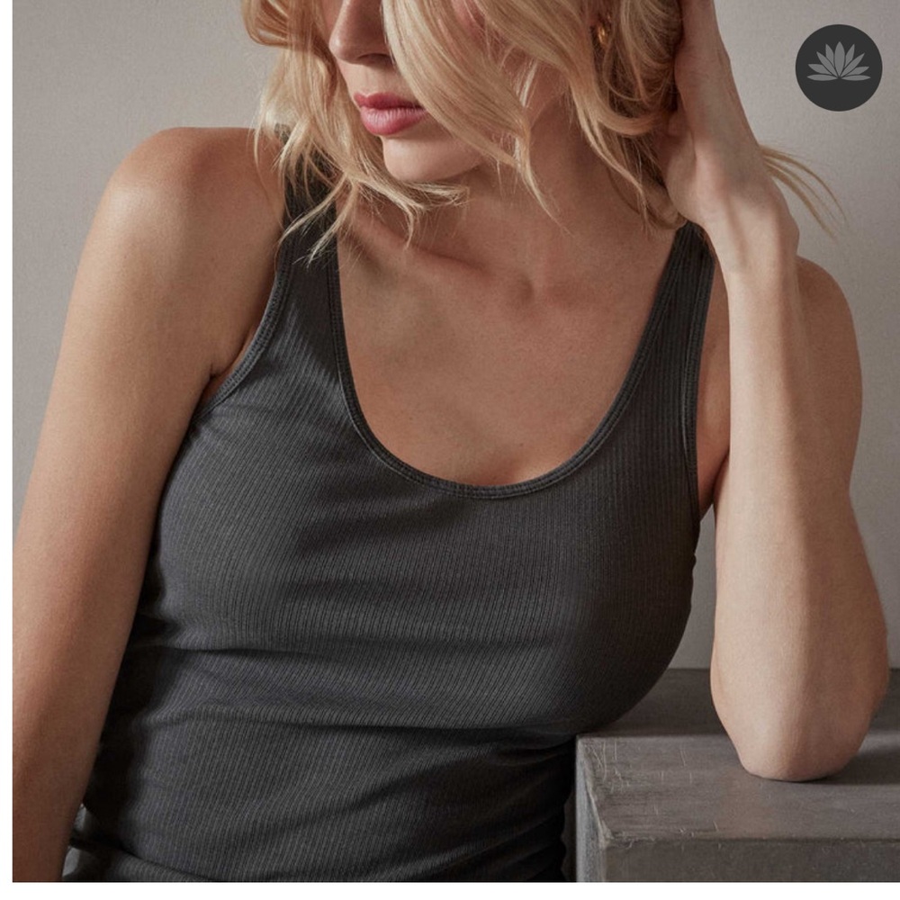 James Perse Ribbed Daily Tank - Picture 6 of 8